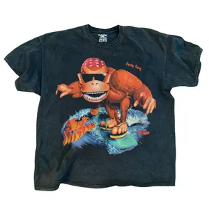 1995 Vintage 'Funky Kong Surf' T-Shirt, Vacation Outfits Shirt, Unisex Vintage Graphic Tees Gothic Grunge Y2k Emo Scene Amity Affliction Style Clothes Men Women Streetwear Menswear Top