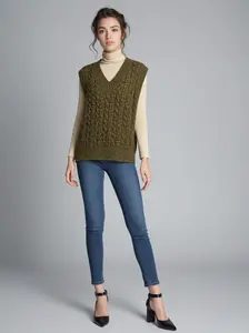 【Plus Size】 Solid V Neck Cable Knit Sweater Vest, Casual Sleeveless Knit Top for Daily Outdoor Wear, Women Plus Clothing for All Seasons