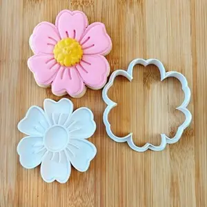 3" Flower cookie cutter with stamp - Fondant Sugar Cookies