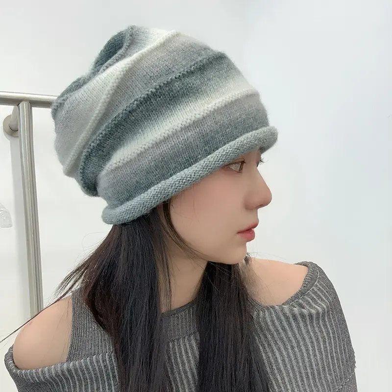 Autumn And Winter Gradient Color Knitted Hat Warm Ear Protection Versatile Pile Hat Loose Large Head Circumference Face Picture Small Confinement Cold Hat