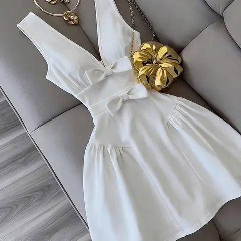 French Chic Bow Waist Feminine Summer Dress, Deep V Neck Sleeveless A-Line Short Skirt, Perfect for Birthday, Date, Beach Vacation, Girl Friends Party, Instagrammable, Elegant Summer Fashion, Womenswear