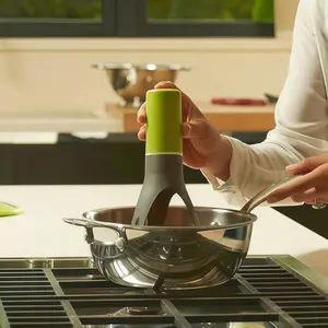 Electric Stirrer for Cooking – Automatic Pot Stirrer with Adjustable Speed and Hands-Free Operation, Ideal for Sauces, Soups, Stews, and More – Perfect Kitchen Tool for Effortless Stirring Multifunction