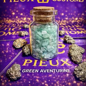 PIEUX CUSTOMS Green Aventurine Crystals Luck Road Opener Heart Chakra Stone Attracts Opportunity Prosperity and Forward Movement Raw Stone of Opportunity and Optimism with High Vibe Crystals (small valve)