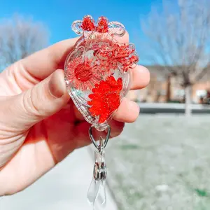 Heart outlined Badge Reel | Anatomical