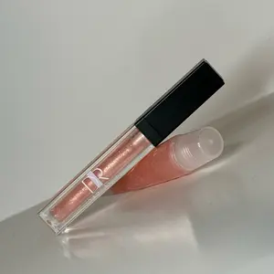 DaRealll Lipgloss smooth & moisturizing Clear plump nd peachy scent 1 count gloss for all occasions lip cosmetics