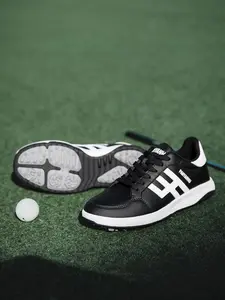 Men's Golf Shoes, Anti-Slip Grip for Perfect Performance, Professional Outdoor Sports Shoes, Comfortable and Durable, Ideal for Golf Enthusiasts