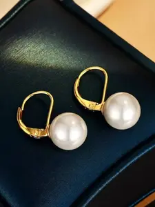 Elegant Pearl Embellished Earrings Set, Stainless Steel Vintage Style, Random Print Design, All Seasons Wear, No Choking Hazard Warning