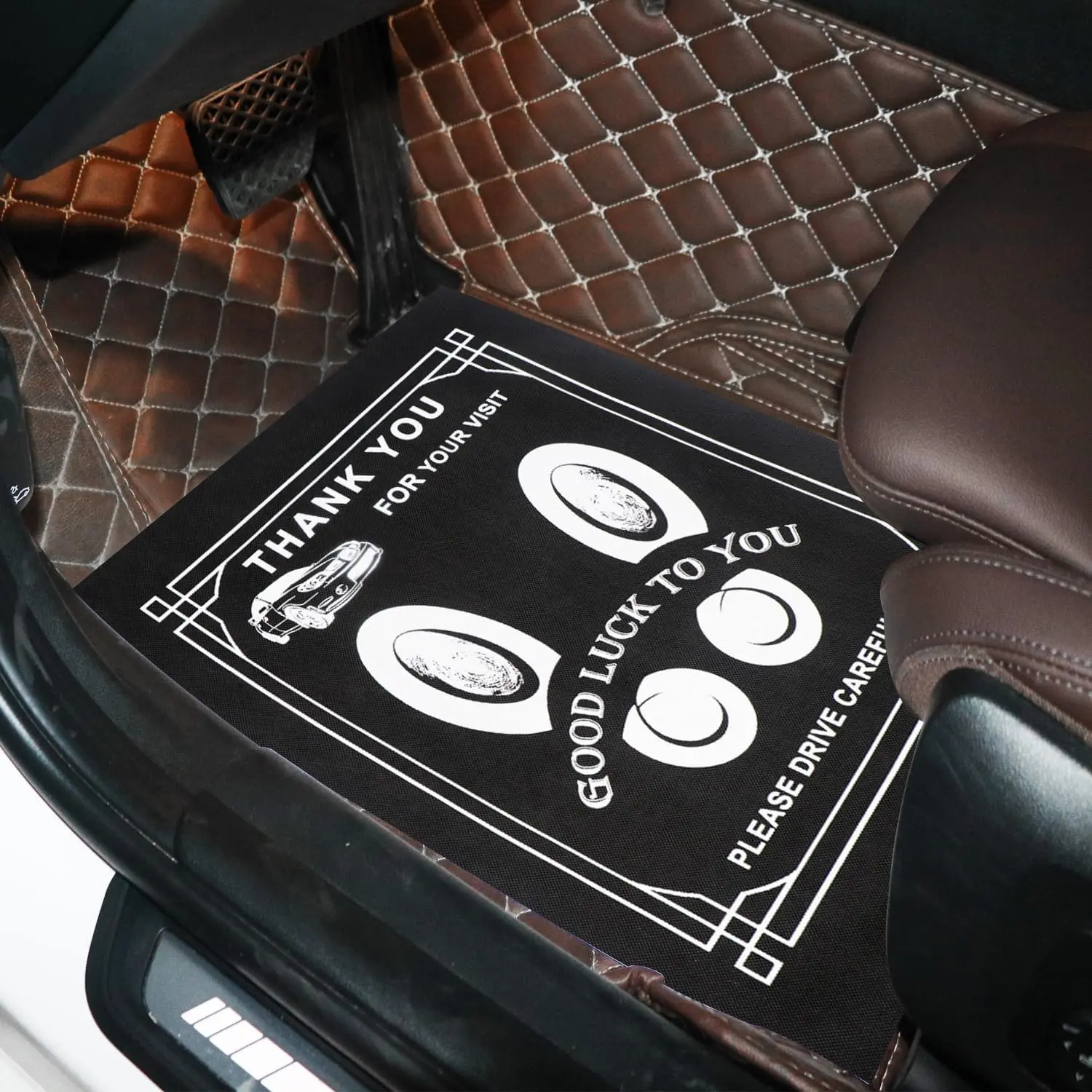 Synthetic Disposable Automotive Floor Mats - 50-Pack Black Heavy-Duty Protectors, 19.6x15.7in, Cost-Effective Value, Universal for SUV/Sedan, Portable Foot Pads for Daily Commutes/Dealerships, Easy Cleanup & Storage