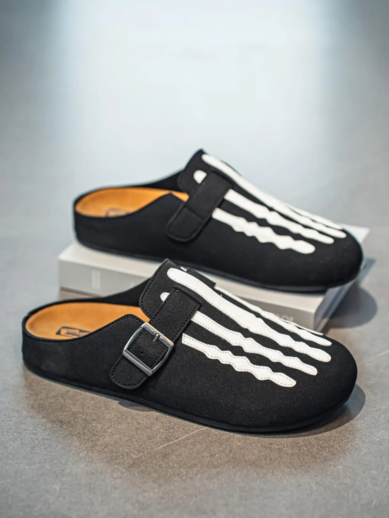 Men's Casual Skeleton Print Slides, Breathable Comfortable Slippers, Fashionable Slides for Indoor & Outdoor Wear, Walking Shoes