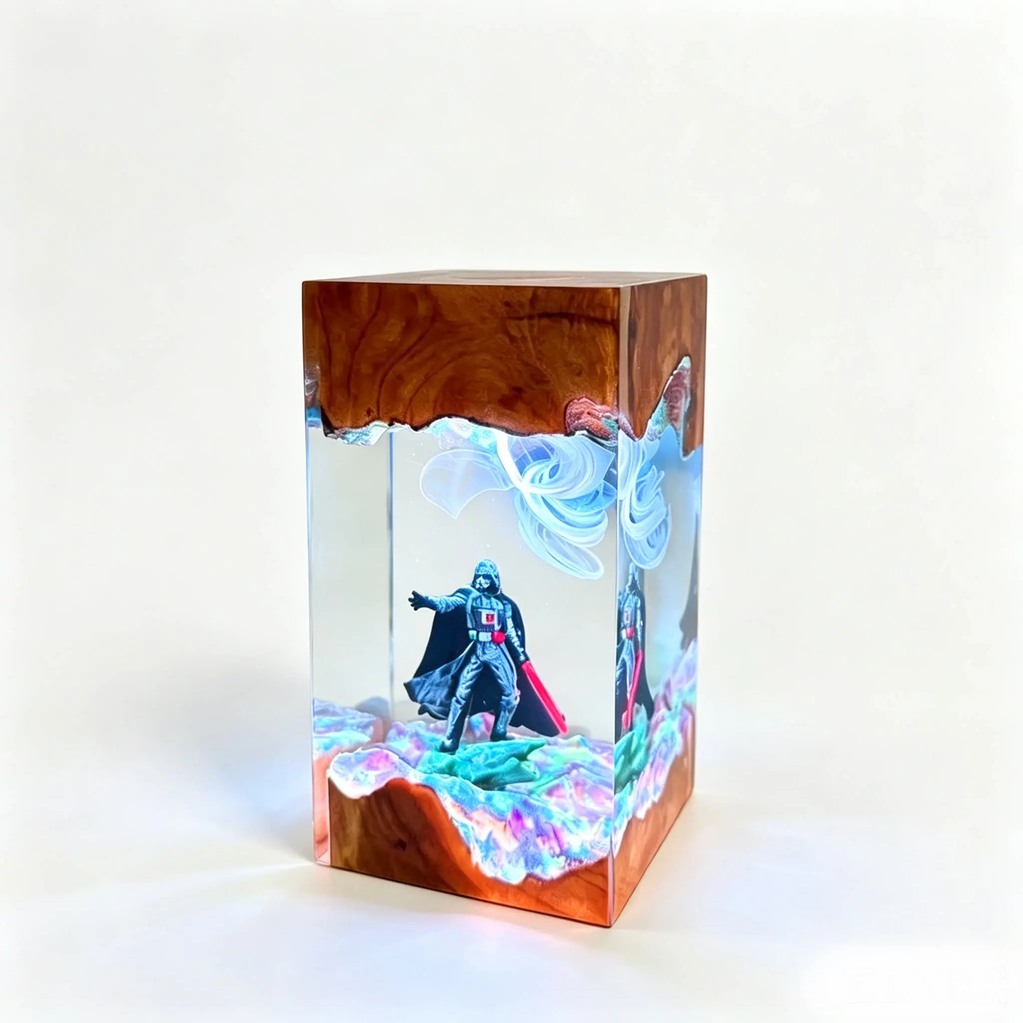 Handmade Wooden  Epoxy Resin Lamp Dark Warrior Resin Night Light, Red Lightsaber Warrior Figure Desk LED Lamp, Atmospheric Room Decoration, Premium Handcrafted Art Decor, Ideal Birthday, Christmas Gift For Movie Collectors & Gamers