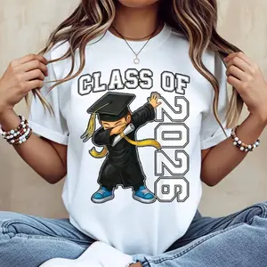 [Graduation Season]Class of 2026 Graduation Graphic T-Shirt – Funny Dabbing Graduate Cartoon Tee, Unisex Casual Short Sleeve Crewneck, Soft Cotton School Spirit Shirt,