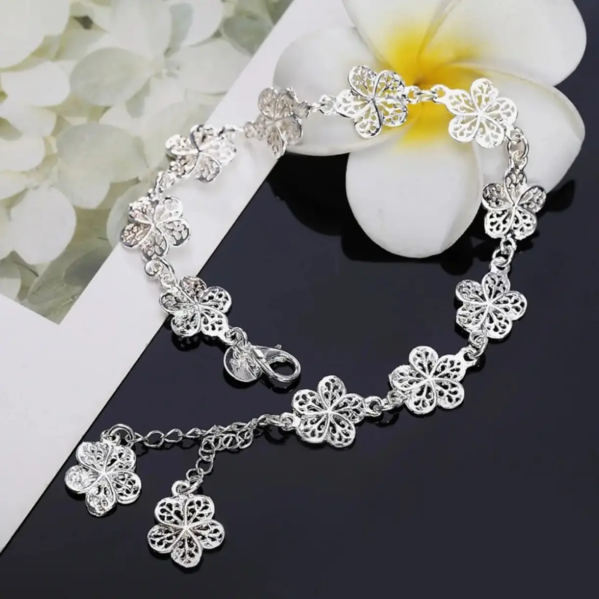 Classic Floral Bracelet for Women, 925 Sterling Silver Plated Adjustable Fashion Jewelry for Daily Wear and Dating, Floral Design, Bangle, All Seasons, 925 Real Silver Bracelets & Bangles, Casual And Dating Occasions, Female