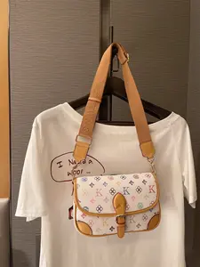 Trendy Women's Small Square Bag, New Print Shoulder Bag, Versatile Floral Crossbody Bag, Fashionable Handbag for 2026