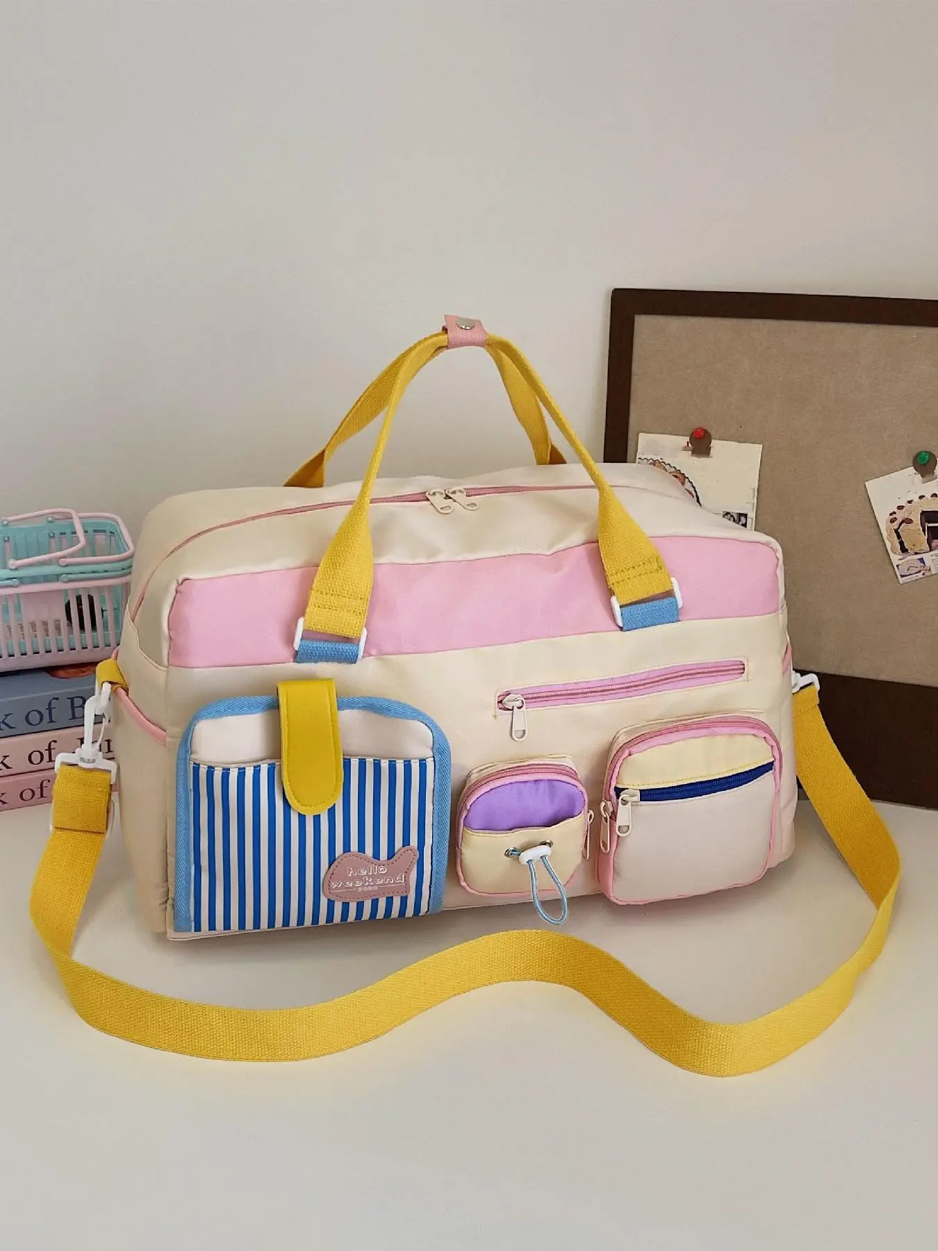 Large Capacity Colorblock Travel Bag, Cute Striped Pocket Handbag, Sweet Fashion Multi-Layer Shoulder Bag, Stylish and Practical, Travel Duffle Bag, Weekender Duffel, Bag For Travel