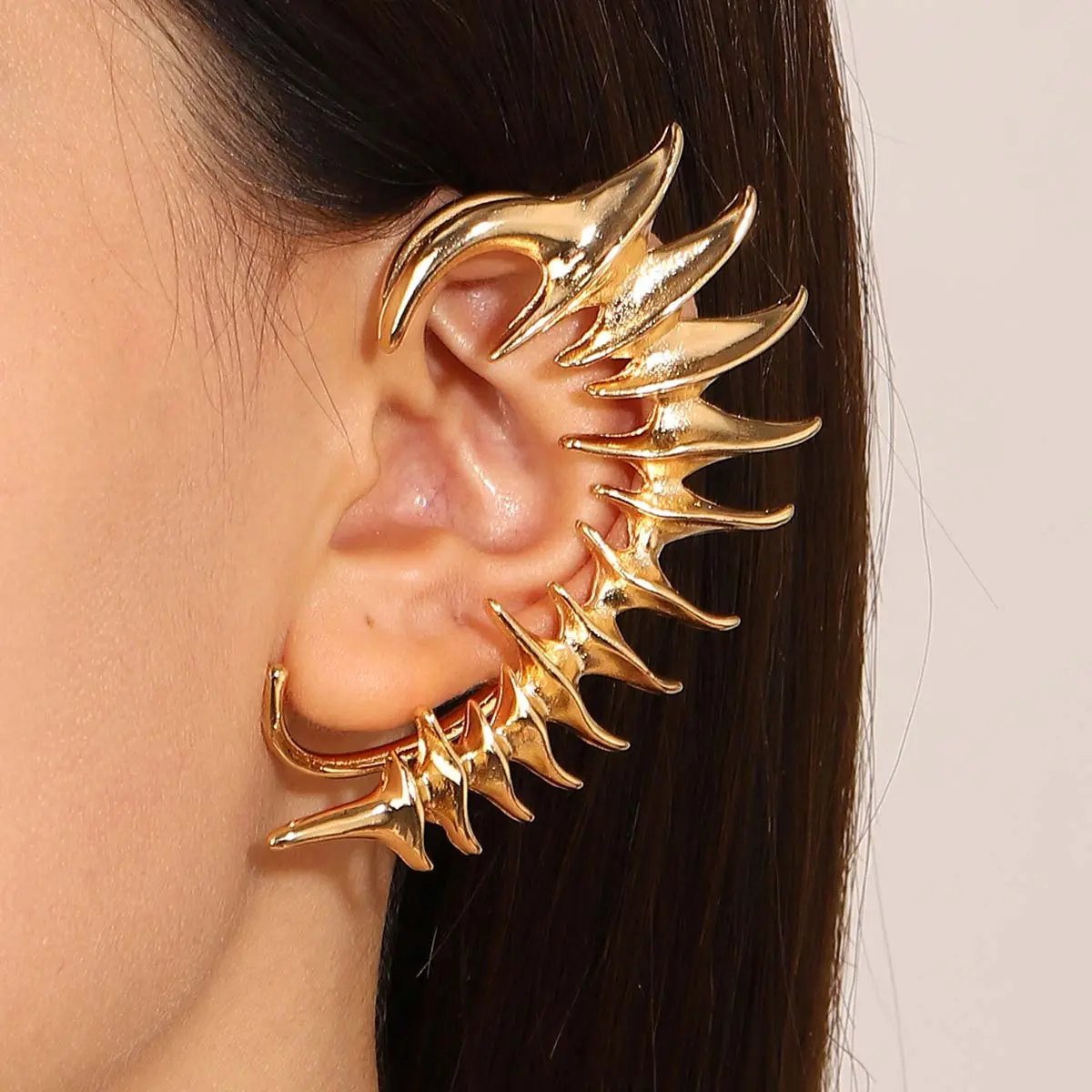 Skeleton Spine Ear Cuff, Gothic Punk Non-Pierced Earring, Mechanical Style Unisex Statement Jewelry for Men & Women, Unisex Names