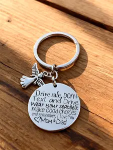 1pc New Driver Key Chain, Sweet 16 Birthday gift, New Car Gift, Stainless Steel Key Chain with Alloy Angel Pendant, "Dont Text and Drive, Make Good Choices", Gift for Son or Daughter