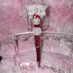 Red and White Bow with Dangling Chains Beaded Sugar Pen