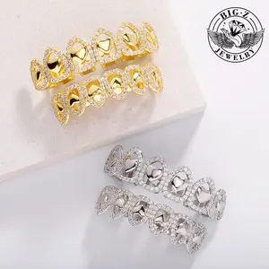 【Fashion casual】Hip Hop Grills Jewelry Micro-Inset Zircon Braces Rapper Accessories ，Varmpire COS ,Unisex,Christmas and Halloween Costume Accessories,New year Present,Romantic Heart-Shaped Sequin Set