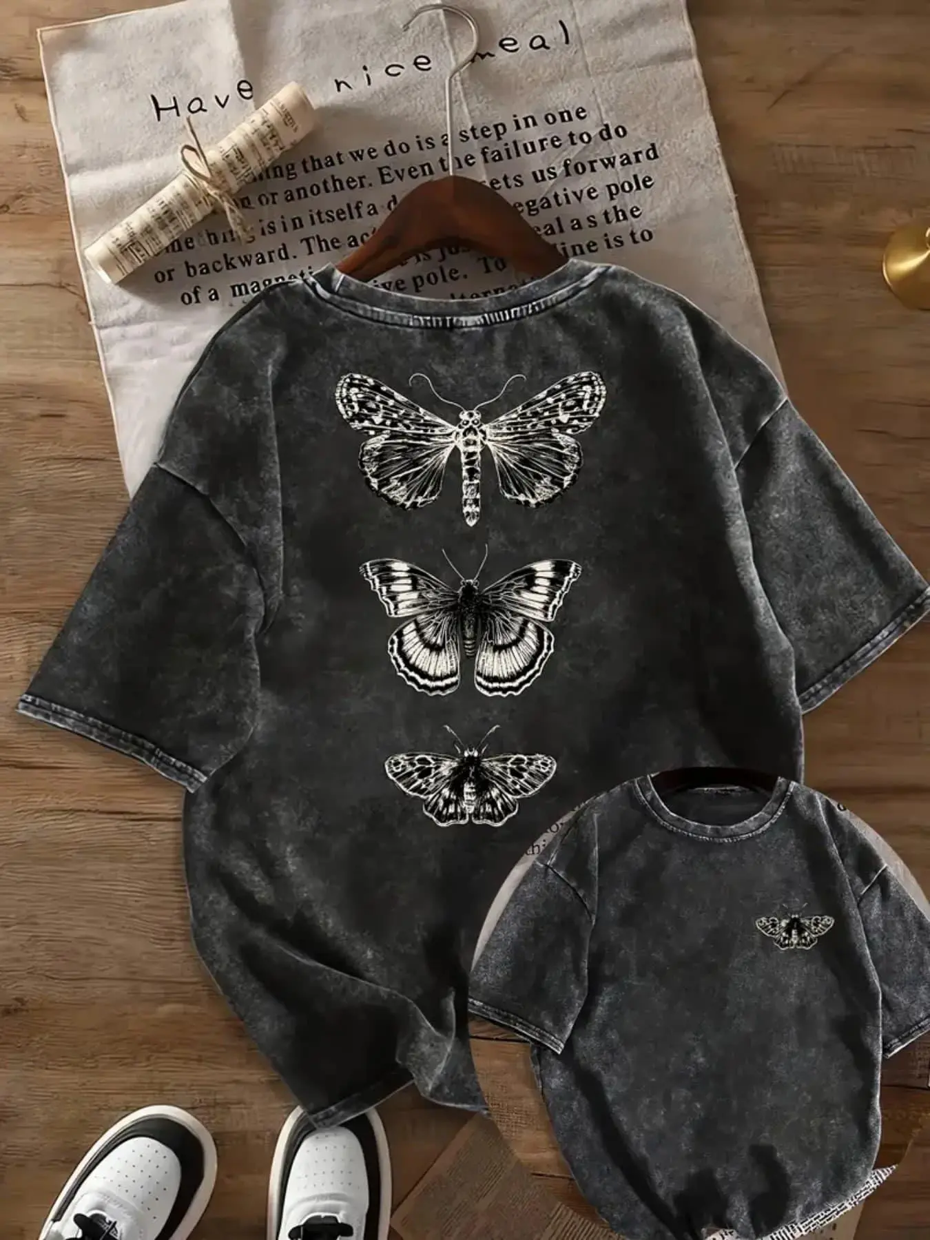 Men’s Vintage Washed Cotton Graphic Tee Butterfly Literary Pattern Print Shirt Casual Crew Neck Regular Fit Soft Breathable Short Sleeve Everyday Wear All Season Commuting Holiday Gift Fashion Top