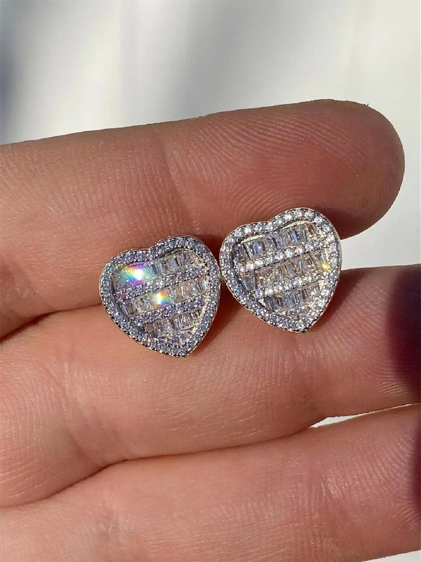 Heart Shaped Rhinestone Decorated Stud Earrings, Sweet Fashion Jewelry for Women for Party, Daily Clothing Decor, Trendy All-match & Exquisite Jewelry for Gift, Fashionable Earrings, Studs Earrings, High Quality Earrings