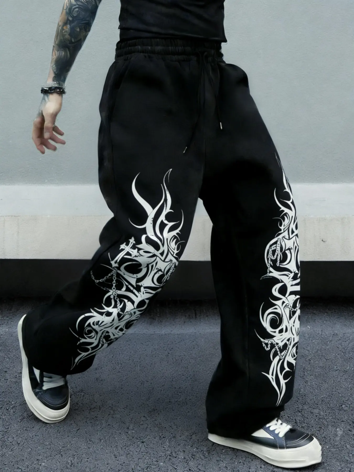 Men's Trendy Tribal Print Loose Wide Leg Pants, Gothic Swirl Pattern & Chain Cross Element, Y2K Street Style Casual Long Pants