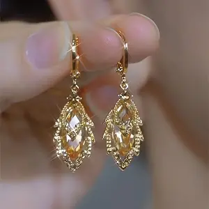Elegant Synthetic Zirconia Leaf Pendant Earrings For Women, Luxury Party Jewelry Gift For Her