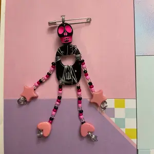 Pink Dangly Soda Tab Buddy