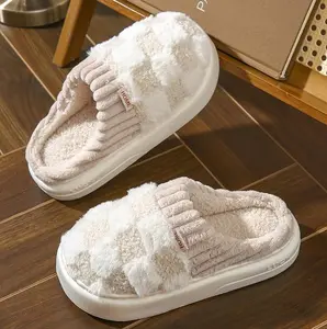 Cotton slippers for women, anti slip cashmere for warmth, monthly slippers for indoor home, cute and fluffy cotton mop Girl Footwear Flipflop