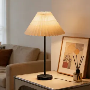 Simple Desk Lamp Reading Light, Multi-Purpose USB Plug-In Warm Light, Bedside Lamp for Nordic Guesthouse Restaurant Camping Atmosphere
