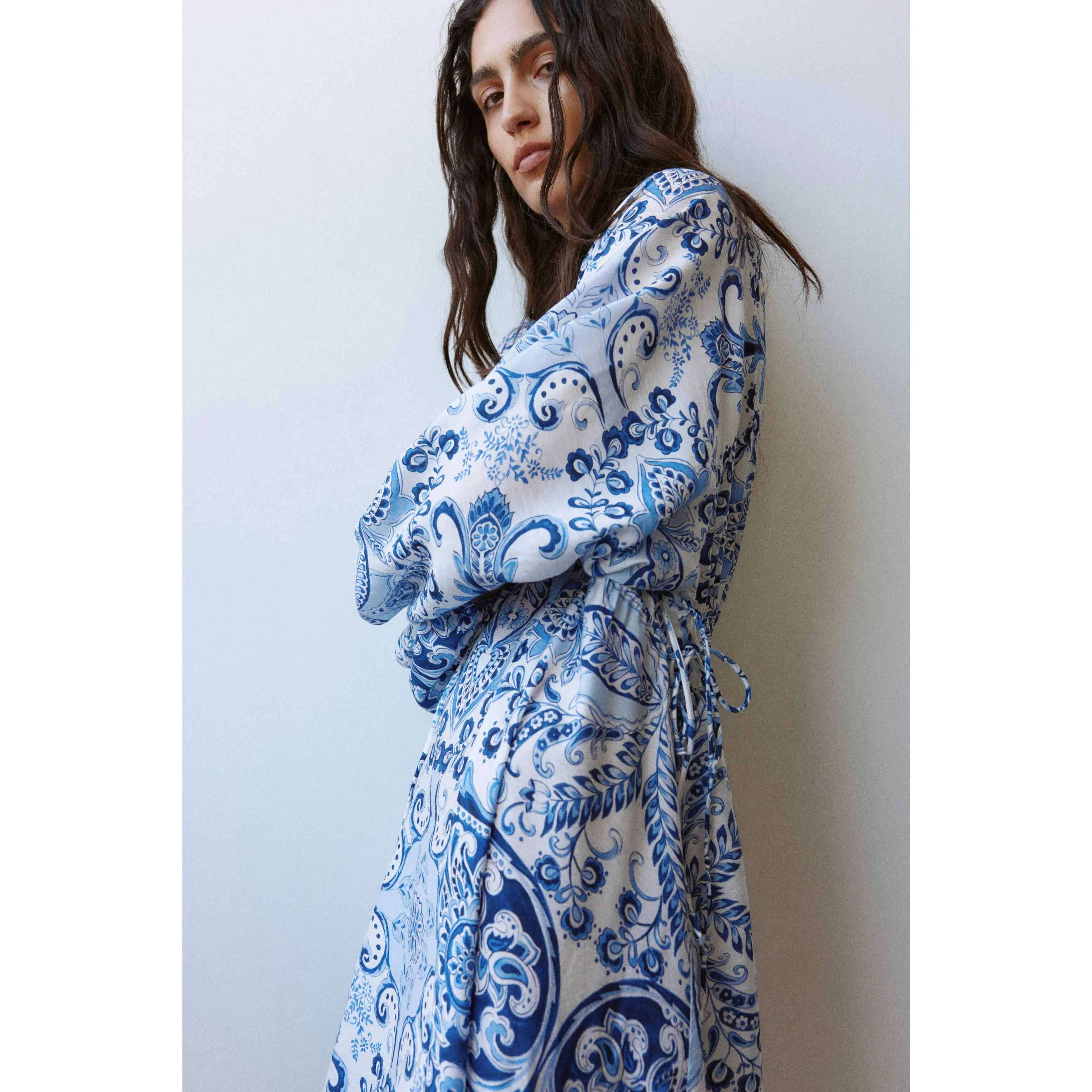 H&M Balloon-sleeved tunic dress