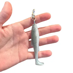 Keychain Paddle Fish Lure - Ideal for Conservationists & Outdoor Enthusiasts - Unique Fishing Bait & Accessory for Your Gear