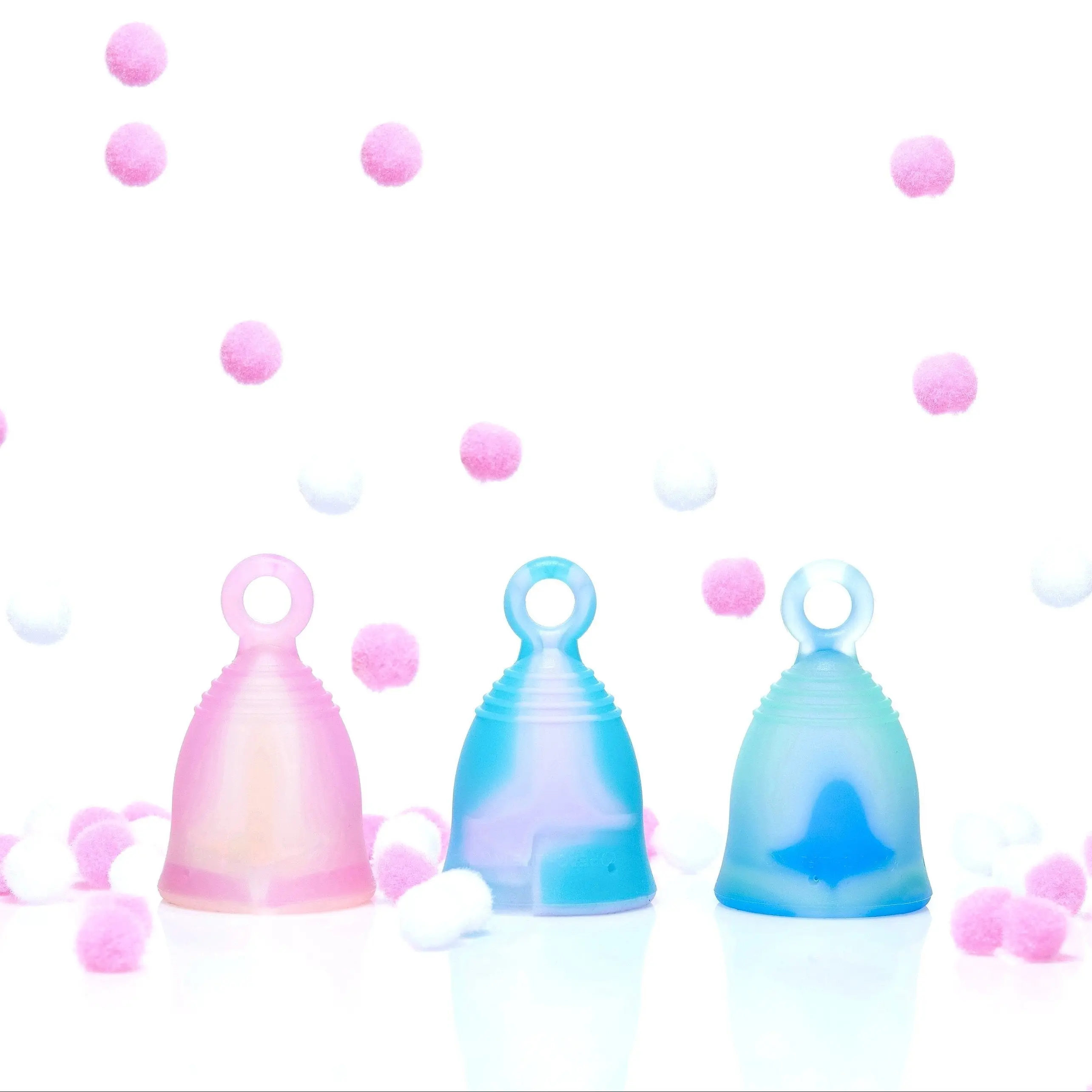 Peachlife® 3-Pack Medical Silicone Menstrual Cups for Feminine Health - Mini/Small Sizes, Loop Handle, Leak-Proof, Foldable Insert Design, 3 Firmness Levels, Boilable Disinfection, Less Hassle