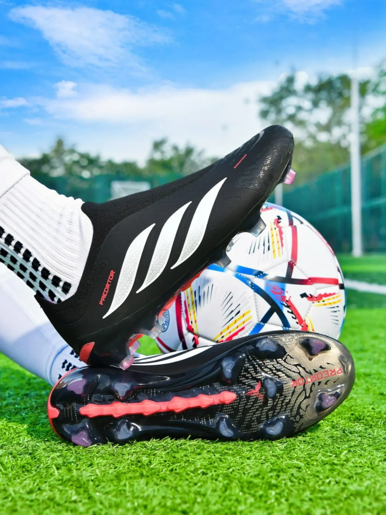 Men's High-End Messi Seamless Football Shoes, Anti-Slip Durable Outdoor Lawn Soccer Shoes, Super Grip and Support, Fashionable, Football Boots