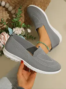 Women's Lightweight Knitted Breathable Slip-On Sneakers, Comfortable Casual Fashion Shoes for Spring & Fall, Daily Wear and Commuting, Slip On Style, Lightweight Slip Ons