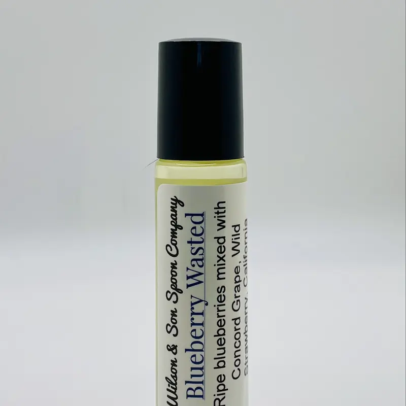 Fruity Sweet Scent Blueberry Almond Roll-On Body Oil (10 ml) - Scented Fragrance Aromatherapy Base for Bath & Body Care, Blends Juicy Berries, Concord Grapes, Wild Strawberry, California Lemons, Turbinado Sugar, Blueberry Wasted & Almond-Sweet Finish