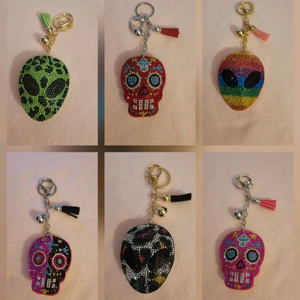 Unisex Dark Aesthetic Keychain - Funky Skull & Alien Bling Design with Colorful Rhinestones, Tassel Key Charms, Fashion Keychain for Keys & Bags, Adding a Whimsical Flair, Choking Hazard Small Parts, Multicolor