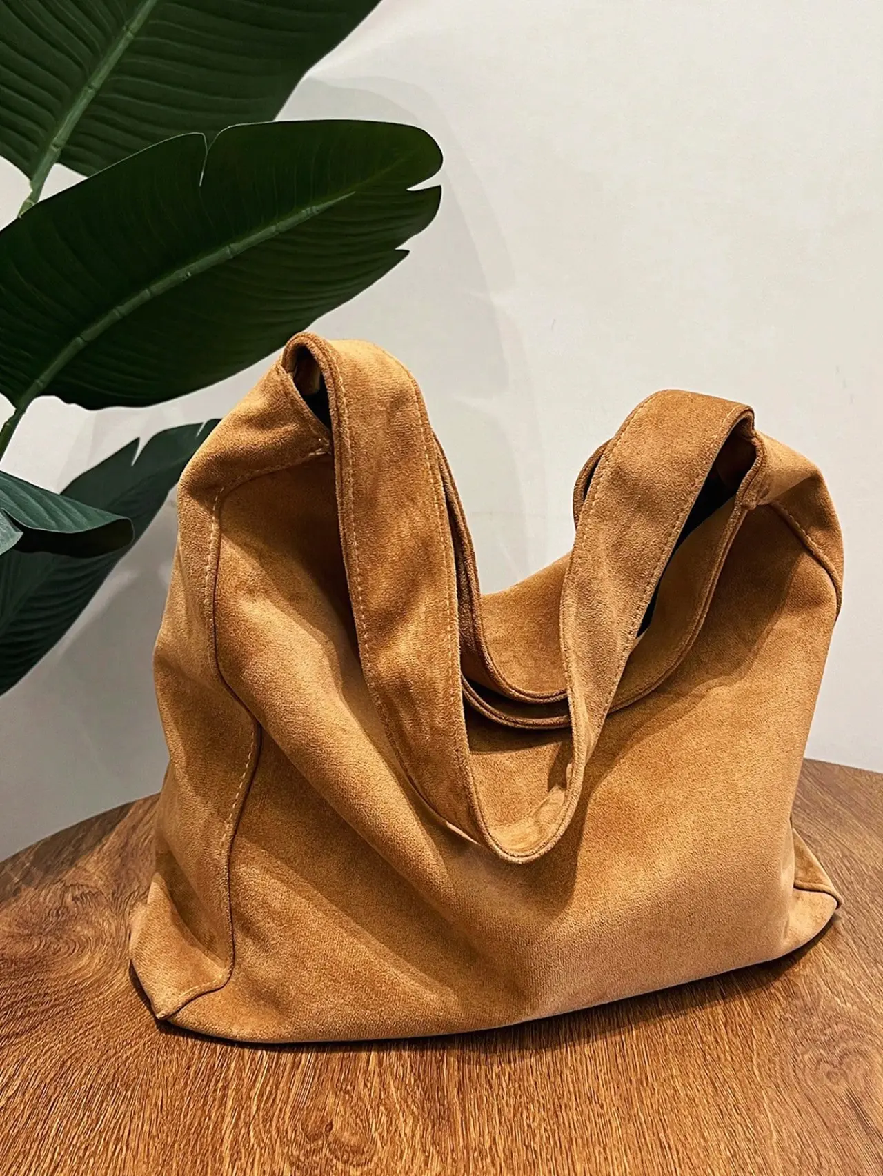 Slouchy Casual Maillard Color Soft Faux Suede Fabric Magnet Button Closure Large Capacity Single Strap Hobo Shoulder Bag For Women Daily Commute Shopping Outings, New Autumn And Winter Women Bag, Best Fall Purse, Newest Fashionable Suede Bag For Women