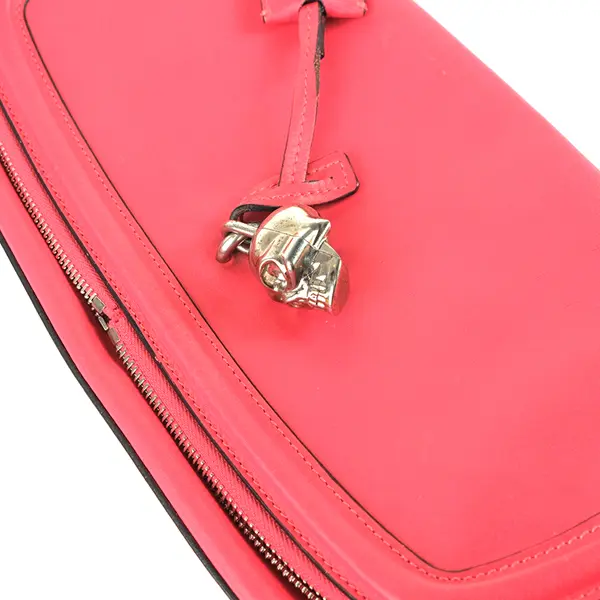 Pre-owned Alexander McQueen Calfskin Bag Accessories Skull Padlock