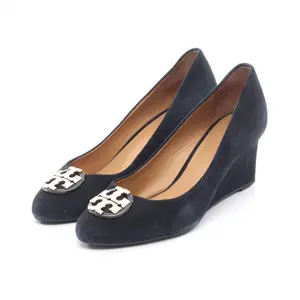Pre-owned Tory Burch Suede Small Leather Goods LUNA Leather Pumps