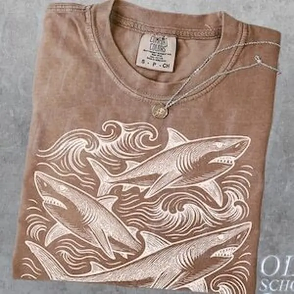 Sharks Comfort Colors® Ocean 90s Vintage Style Tshirt, Retro Sea Animals Shirt, Summer Surfer Shirts, Ocean Lovers Gift, Shark Shirts