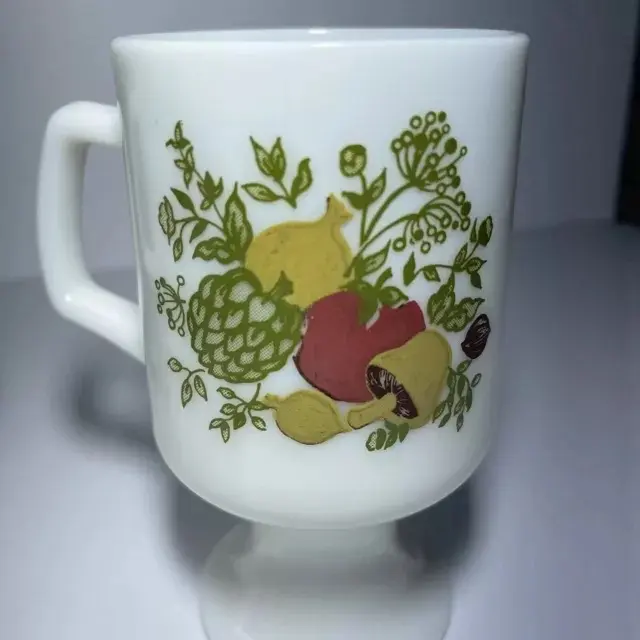 Vintage Spice of Life Pedestal Mug Setestal - Perfect for Coffee and Tea - Drinkware, Washable