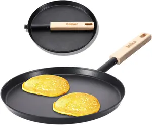 Frying Pan Skillet 8-inch Flat Crepe Pan, Lightweight Grill Pan with Wooden Handle for Camping Indoor Outdoor Cooking