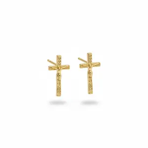 Aretes en forma de cruz
