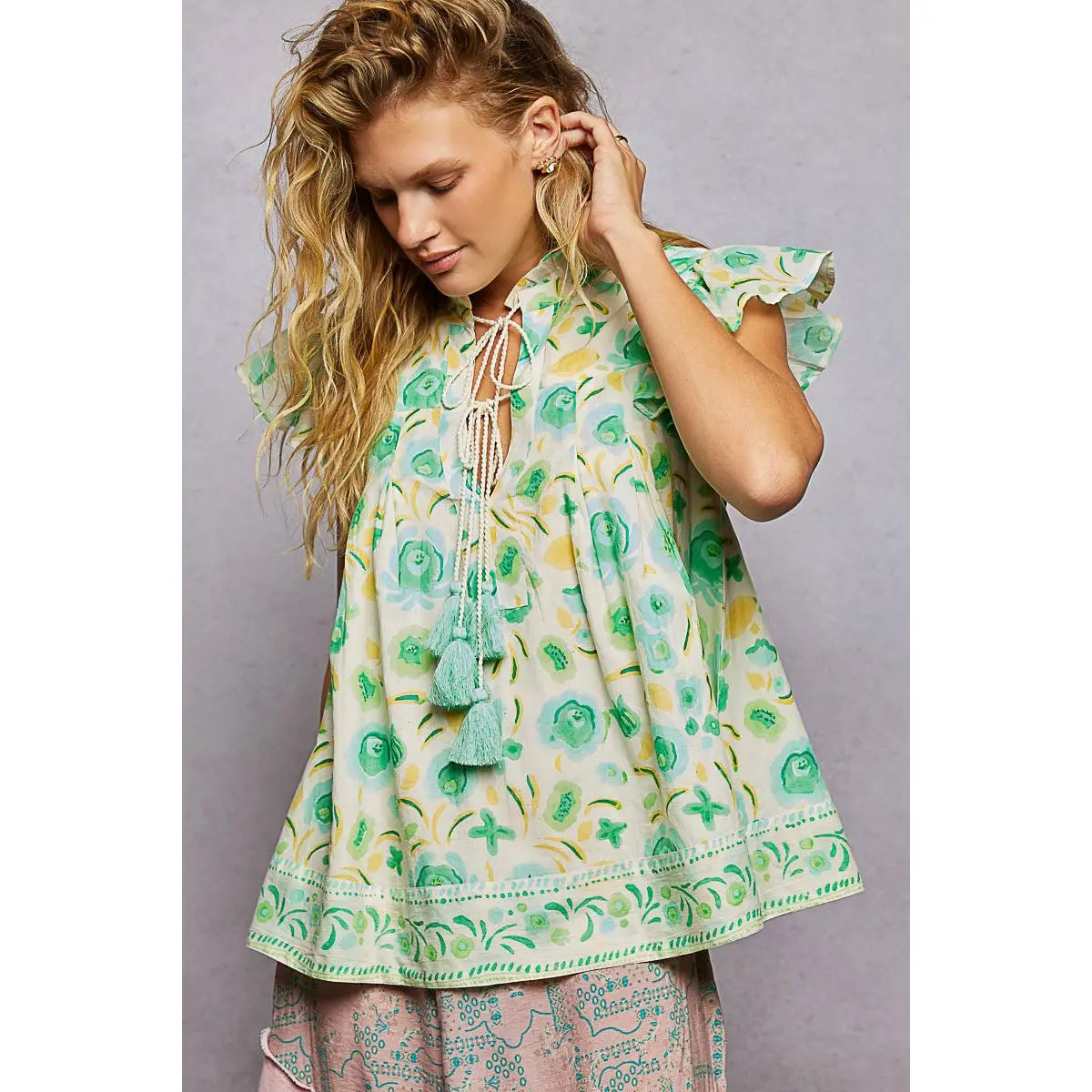 POL Tassel Tied Floral Flutter Sleeve Blouse