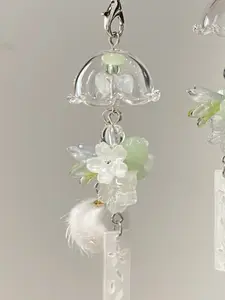 Ice Maple Leaf Wind Chime Phone Case Charm, Bag Pendant Camera Keychain, Hanging Chain for Girls, Cute Heart Design