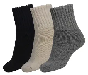 Winter Boot Socks for Women: Thick, Warm, Cozy Crew Socks – Perfect Christmas Gift!