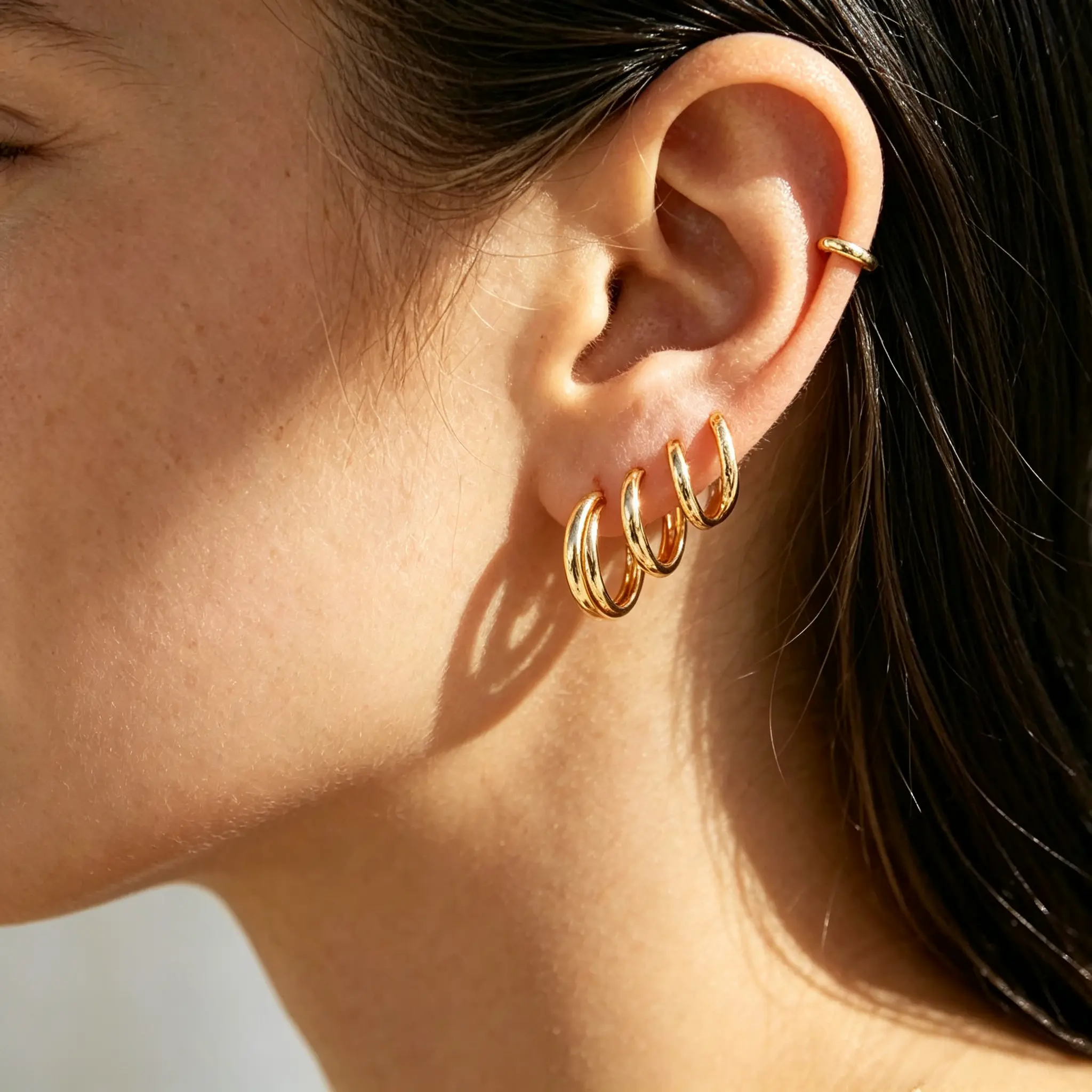 Huggie Small Hoop Earrings Set, 5 Pairs Unisex for Women & Men, Hypoallergenic Stackable Cartilage Hoops, Perfect for Daily Outfits, Holiday Gifts & Sensitive Ears