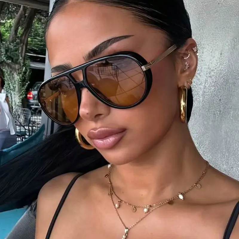 Vintage Large Frame PC Material Fashion Glasses, Trendy Casual Sunglasses, Street Style Sunglasses, Trendy Streetwear Sunglasses, Street Style Shades, Perfect for Daily Use, Outdoor Activities, Driving, All Seasons, Fashionable Sunglasses
