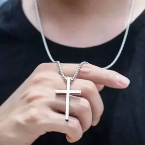 1/3 Pcs Cross Necklace for Men, Silver Black Gold Cross Chain Necklace, Stainless Steel Cross Pendant Jewelry Gifts for Men