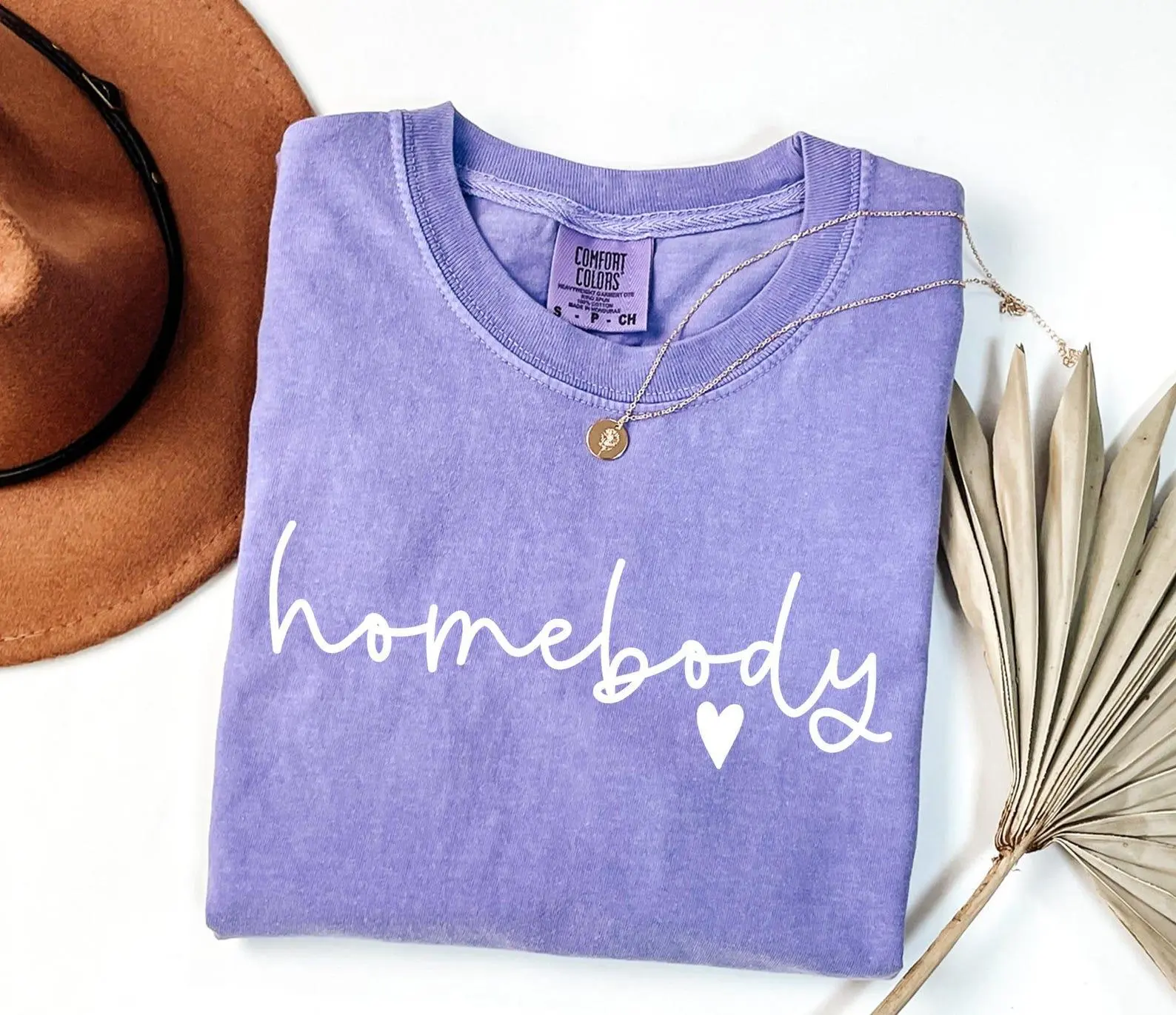 Comfort Colors Homebody T-Shirt, Trendy Women's Tee, Cozy Graphic Shirt, Gift for Her, Casual Lifestyle Top